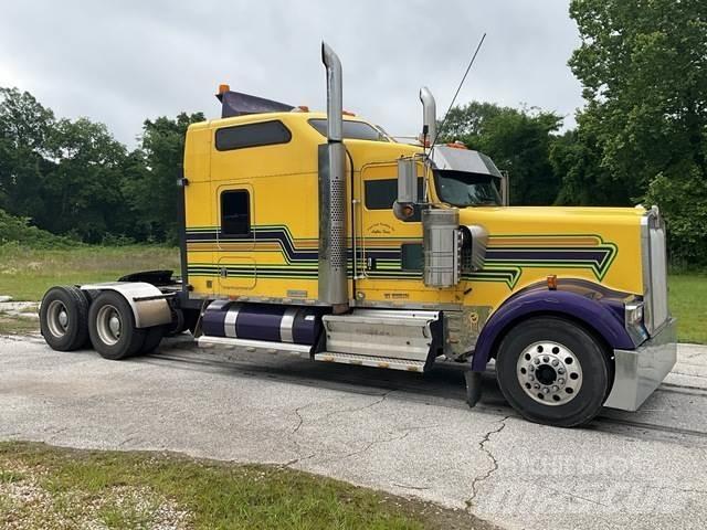 Kenworth W900 Motrici e Trattori Stradali