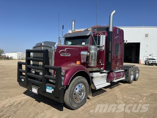 Kenworth W900 Motrici e Trattori Stradali