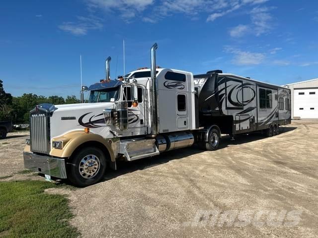 Kenworth W900 Motrici e Trattori Stradali