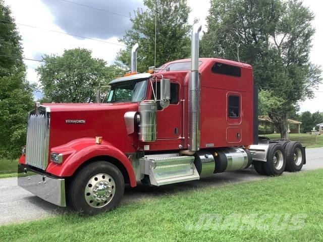 Kenworth W900 Motrici e Trattori Stradali
