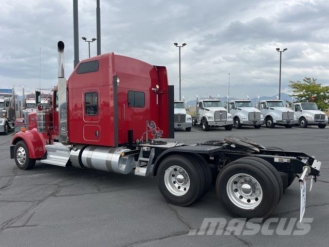 Kenworth W900 Motrici e Trattori Stradali