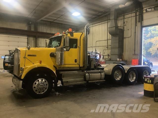 Kenworth W900 Motrici e Trattori Stradali