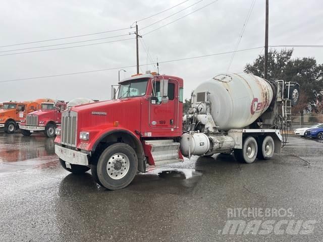 Kenworth W900B Camion altro