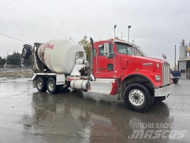 Kenworth W900B Camion altro