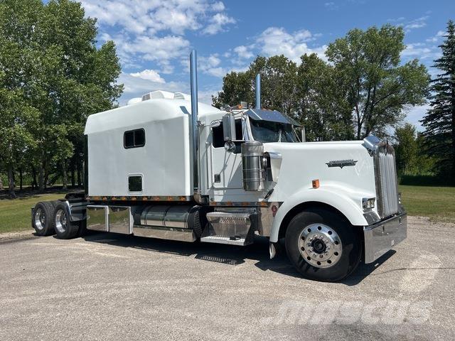 Kenworth W900L Motrici e Trattori Stradali