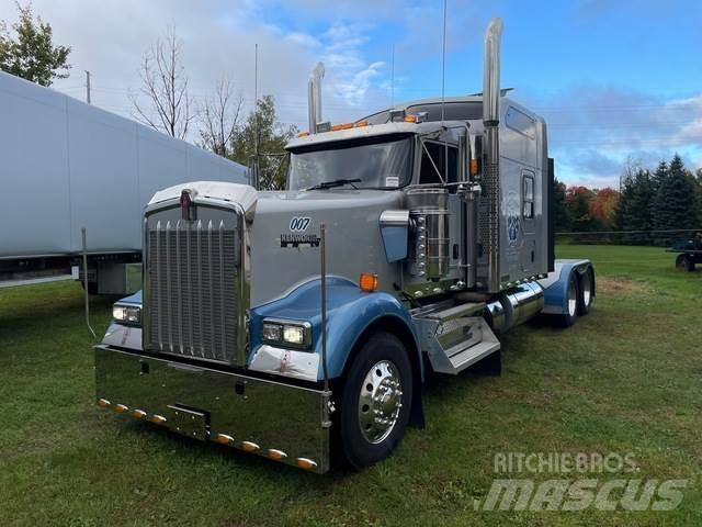 Kenworth W900L Motrici e Trattori Stradali