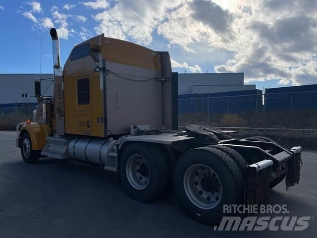 Kenworth W900L Motrici e Trattori Stradali