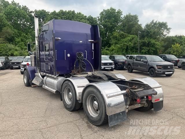 Kenworth W900L Motrici e Trattori Stradali