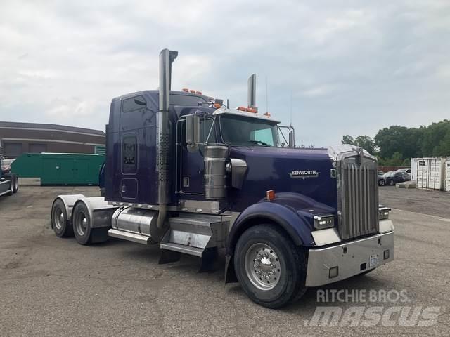 Kenworth W900L Motrici e Trattori Stradali