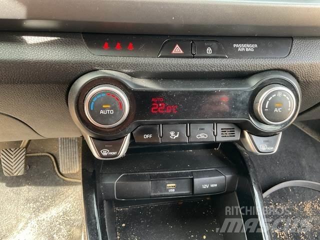 Kia Rio Auto