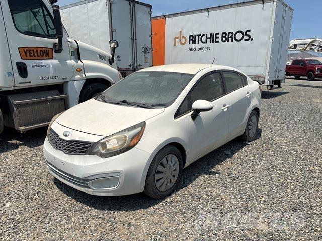 Kia Rio Auto