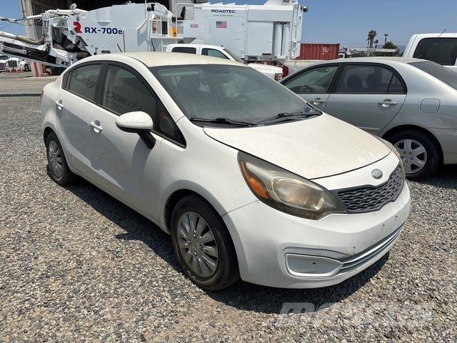 Kia Rio Auto
