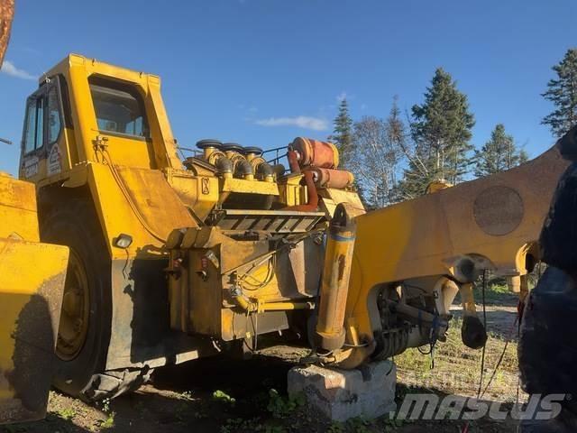 Komatsu 330M Dumpers articolati
