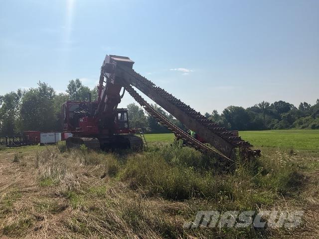 Komatsu PC750 Scavafossi