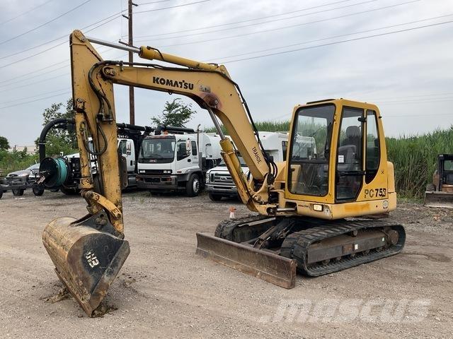 Komatsu PC75R Escavatori cingolati