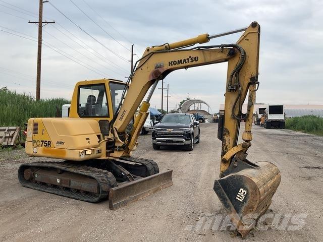 Komatsu PC75R Escavatori cingolati