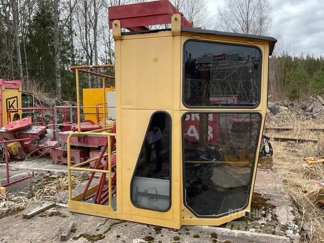 Kroll K250 Gru a torre