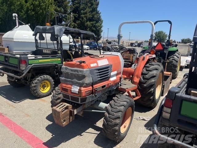 Kubota L3010D Trattori compatti