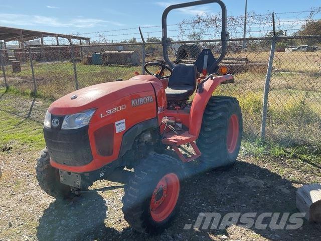 Kubota L3200DT Trattori compatti