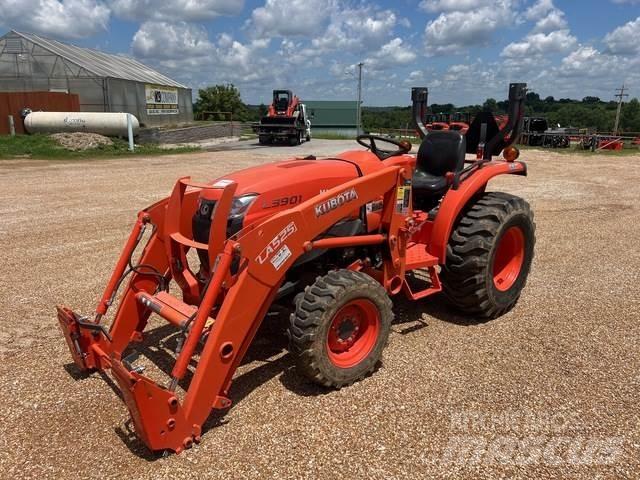 Kubota L3901D Trattori