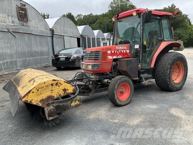 Kubota M4900 Trattori
