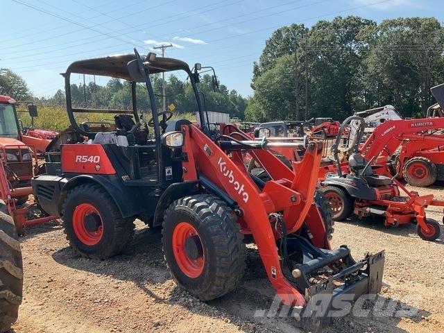 Kubota R540R41 Pale gommate