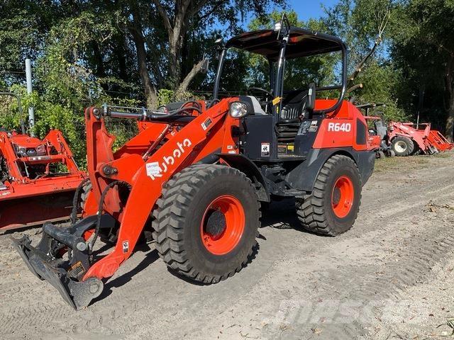Kubota R640R41 Pale gommate