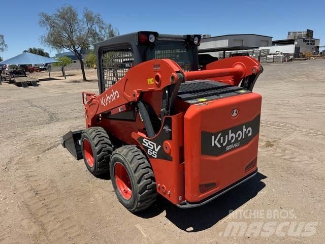 Kubota SSV65H Mini Pale Gommate