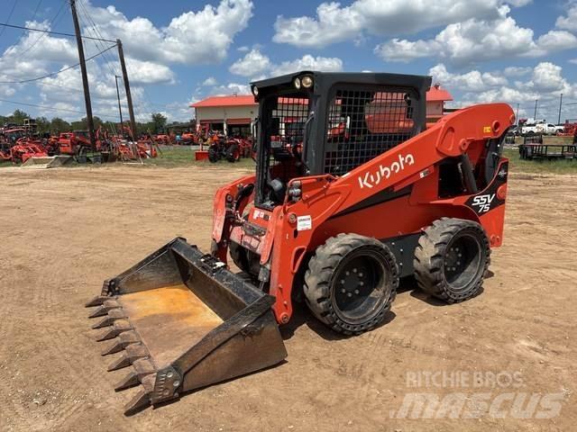 Kubota SSV75 Mini Pale Gommate