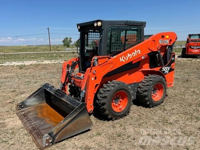 Kubota SSV75 Mini Pale Gommate