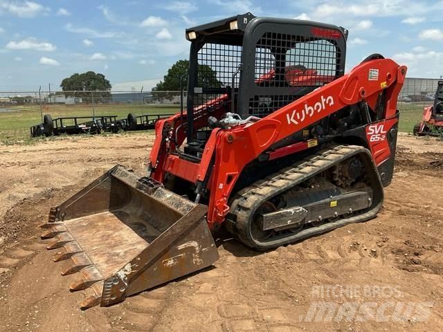 Kubota SVL65-2 Mini Pale Gommate