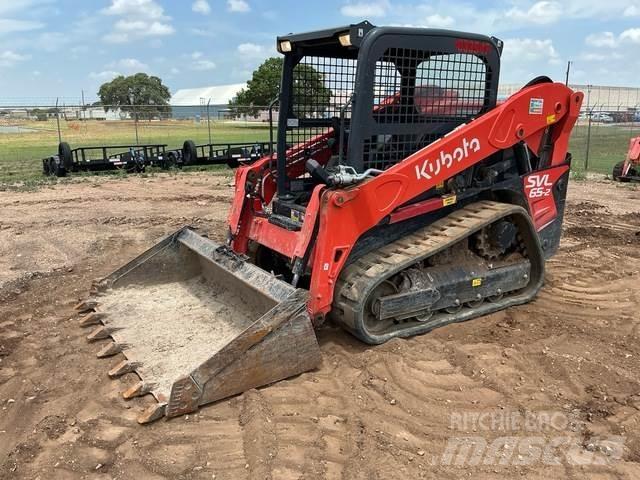 Kubota SVL65-2 Mini Pale Gommate