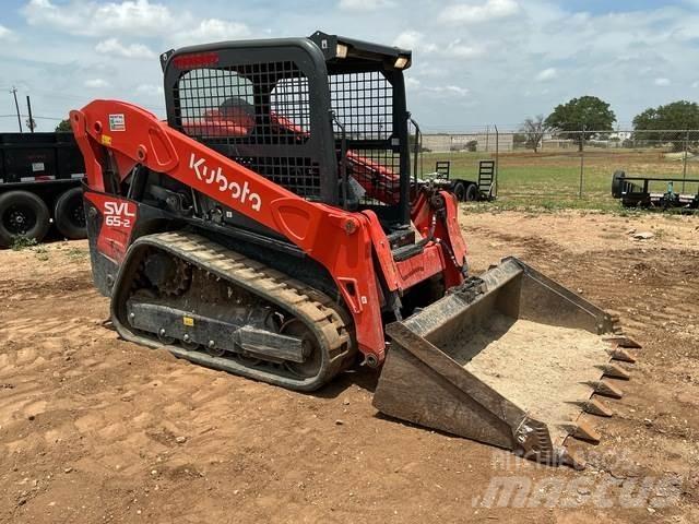 Kubota SVL65-2 Mini Pale Gommate