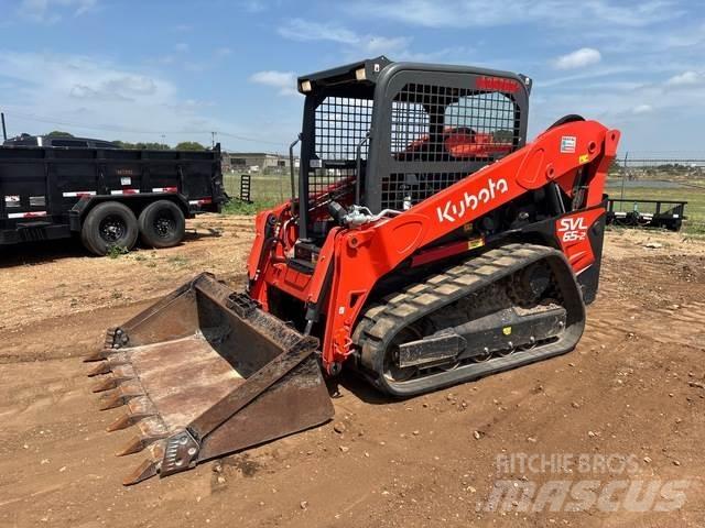 Kubota SVL65-2 Mini Pale Gommate