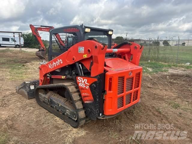 Kubota SVL65-2 Mini Pale Gommate