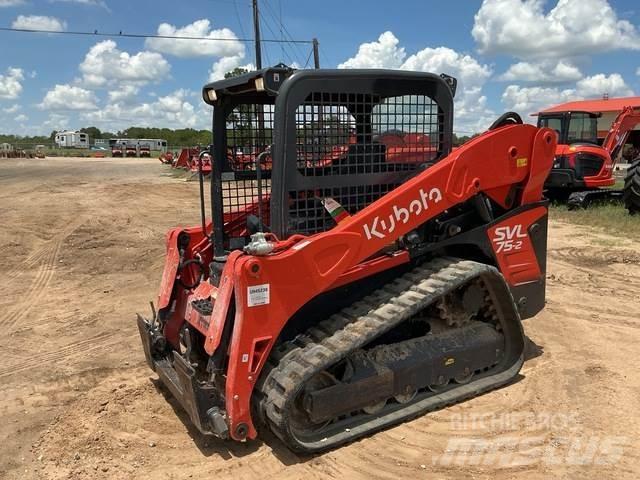 Kubota SVL75-2 Mini Pale Gommate