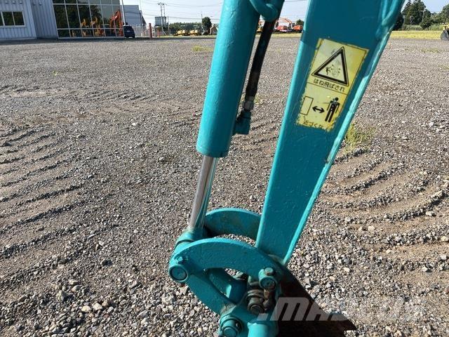 Kubota U-008 Miniescavatori