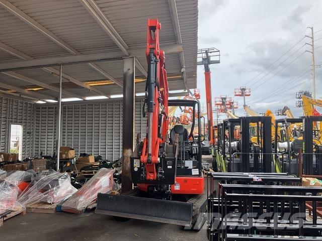 Kubota U35-4R1 Escavatori cingolati
