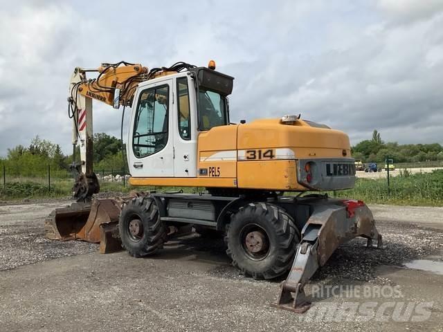 Liebherr A314 Escavatori gommati