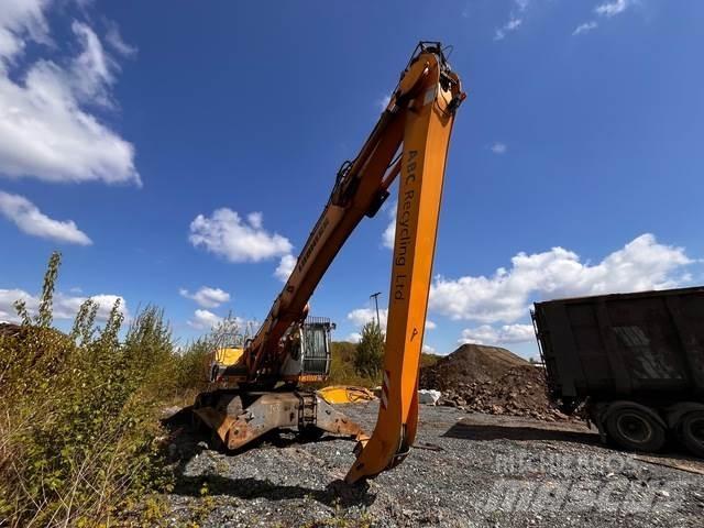 Liebherr A934C Movimentazione rifiuti