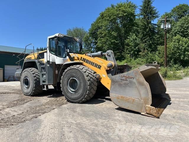 Liebherr L586 Pale gommate