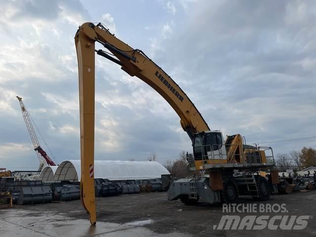 Liebherr LH60M Movimentazione rifiuti