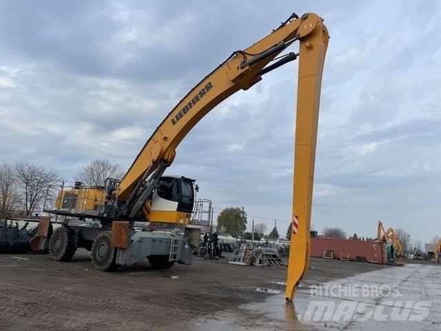 Liebherr LH60M Movimentazione rifiuti
