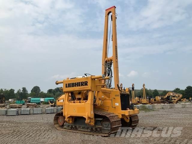 Liebherr RL54 Posatubi cingolati