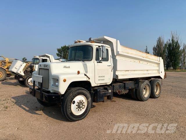 Mack  Camion ribaltabili