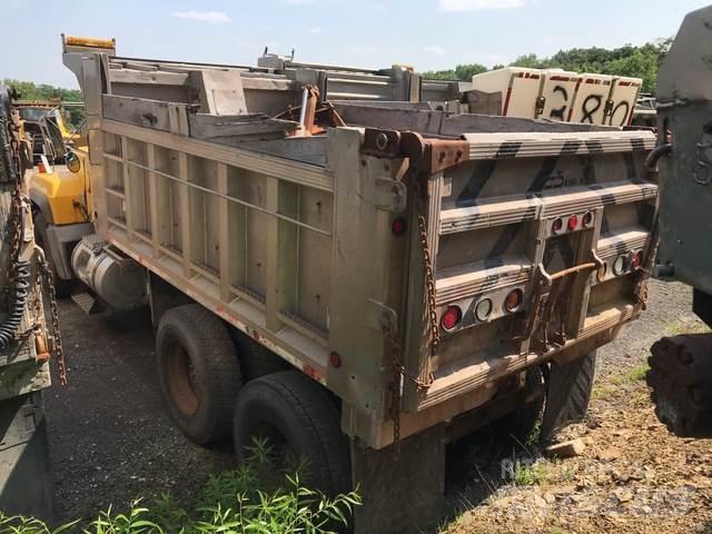 Mack 600 Lame spazzaneve e aratri