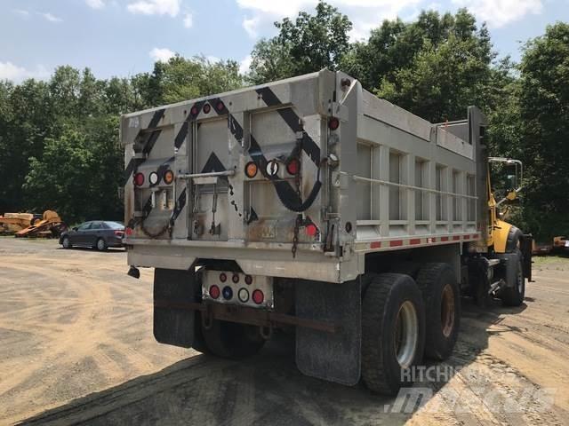 Mack 700 Lame spazzaneve e aratri