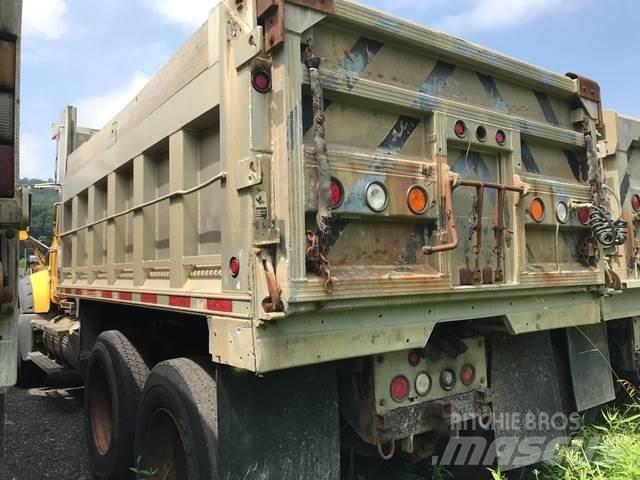 Mack 700 Lame spazzaneve e aratri