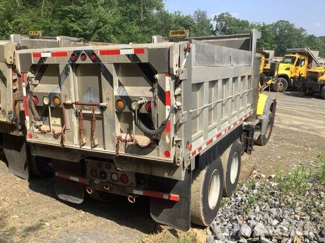 Mack 700 Lame spazzaneve e aratri