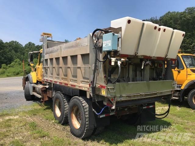 Mack 700 Lame spazzaneve e aratri